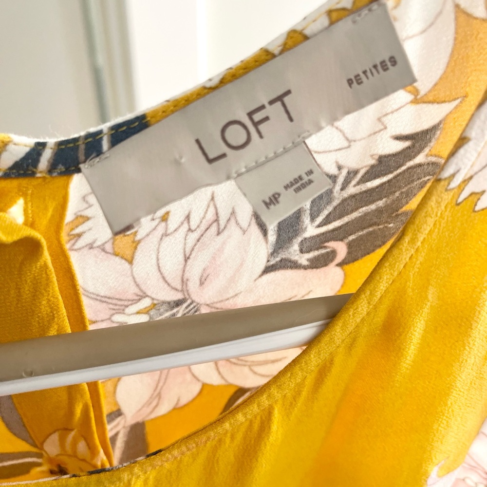💛 Beautiful Loft Tank 💛 - Picture 8 of 8